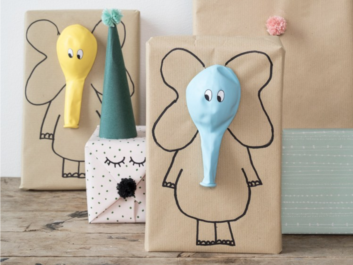 Упаковать коньки в подарок