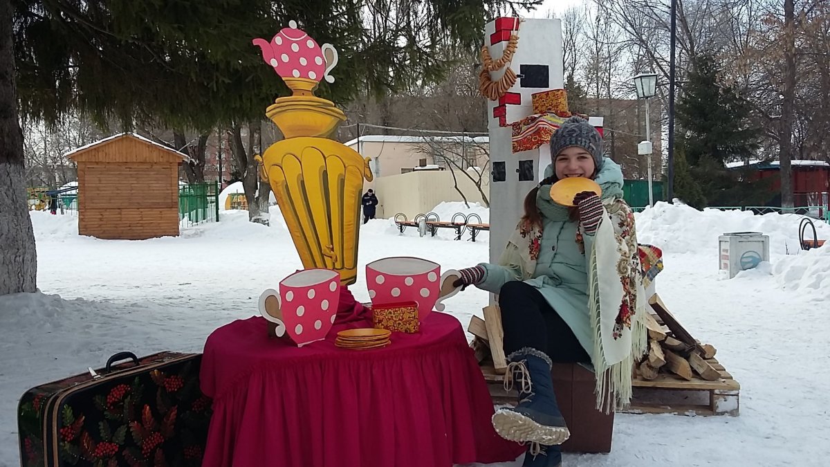 Фотозона с камином на новый год