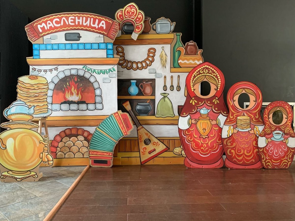 Декорации на Масленицу