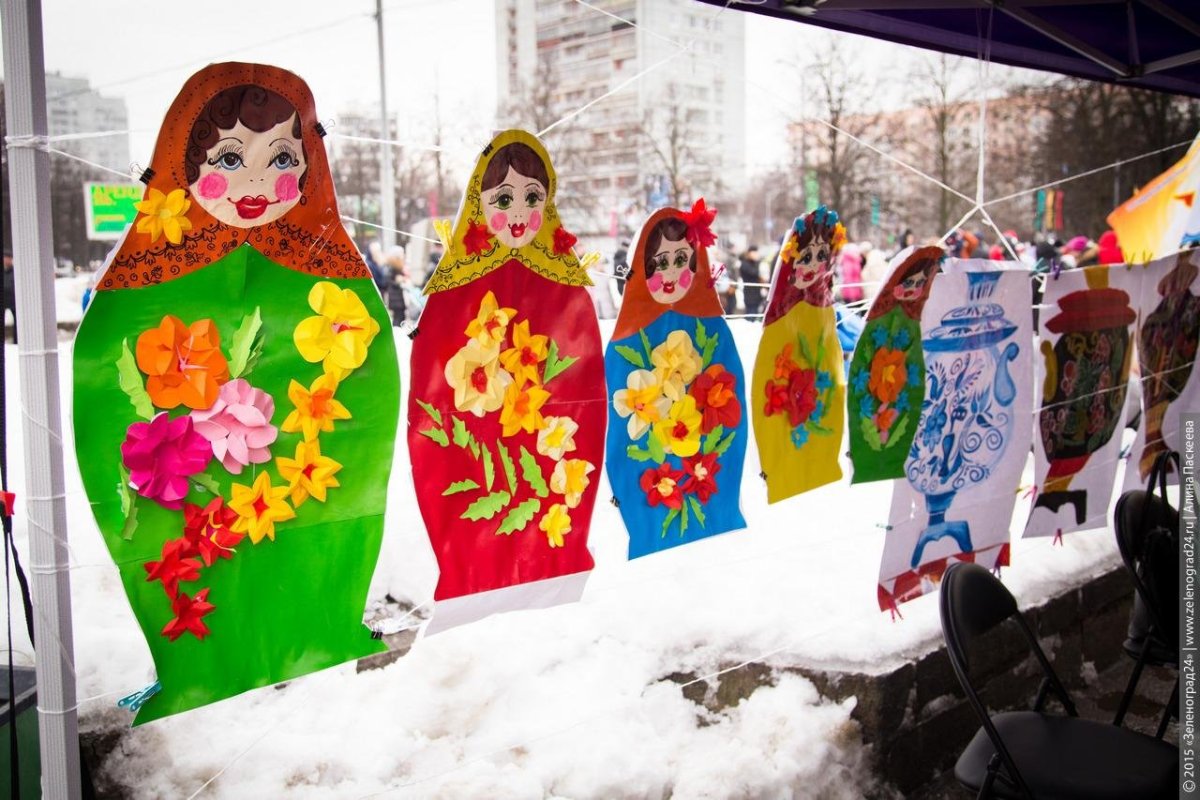 Масленица фотозона из картона