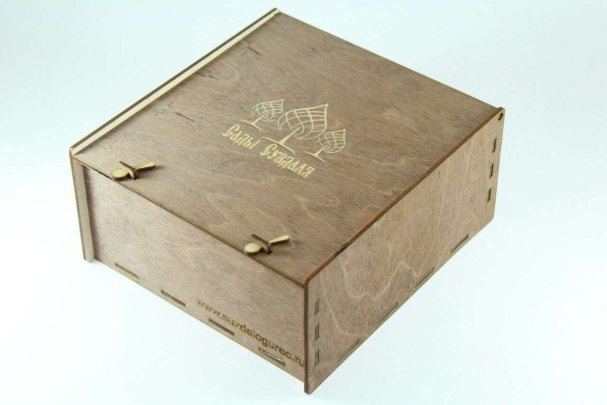 Коробки из фанеры