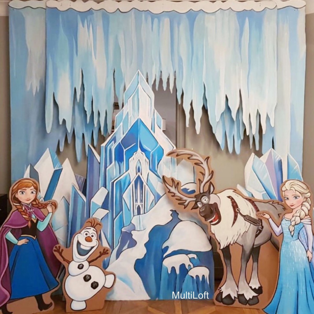 Украшение школы к новому году