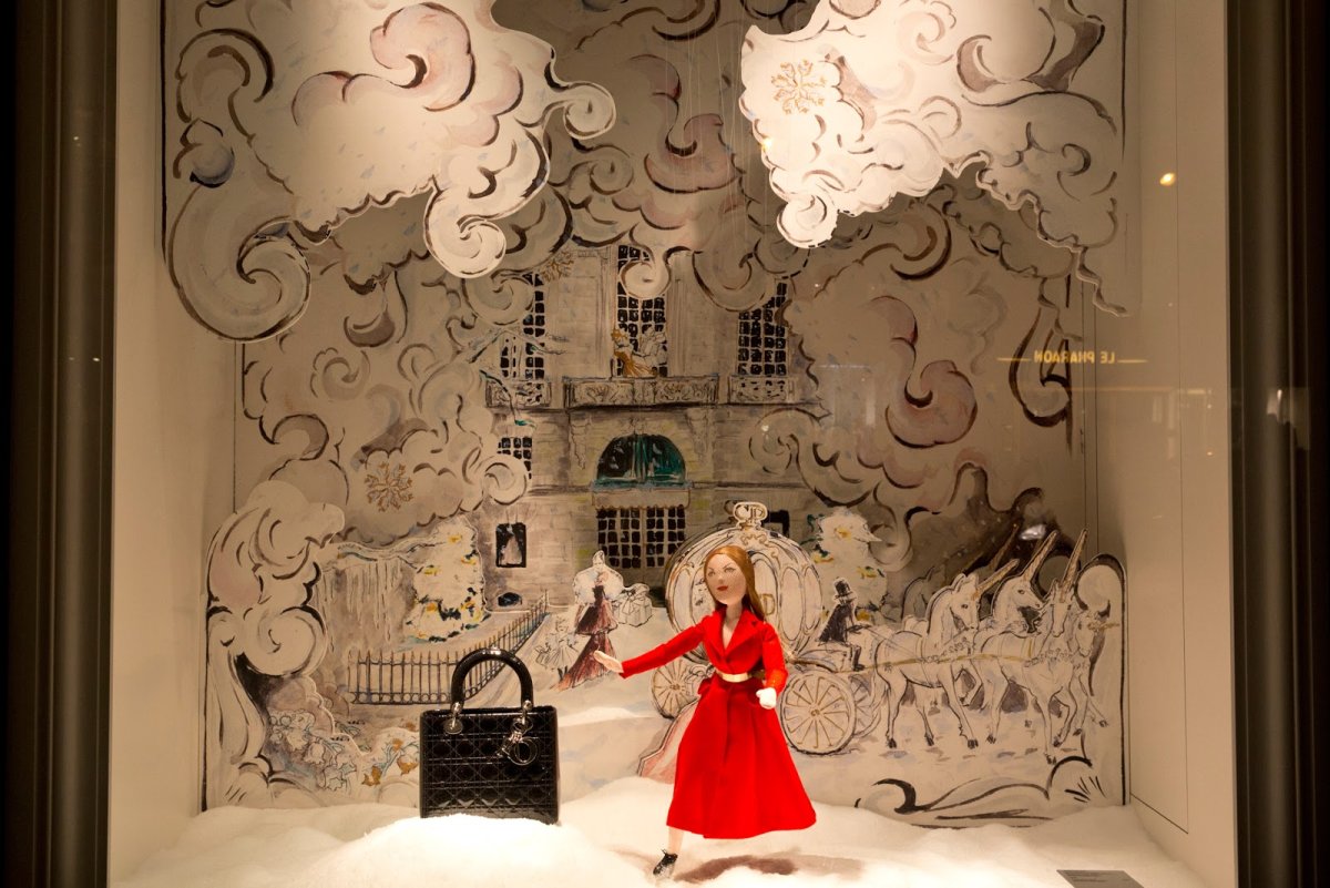 Замок снежной королевы фотозона