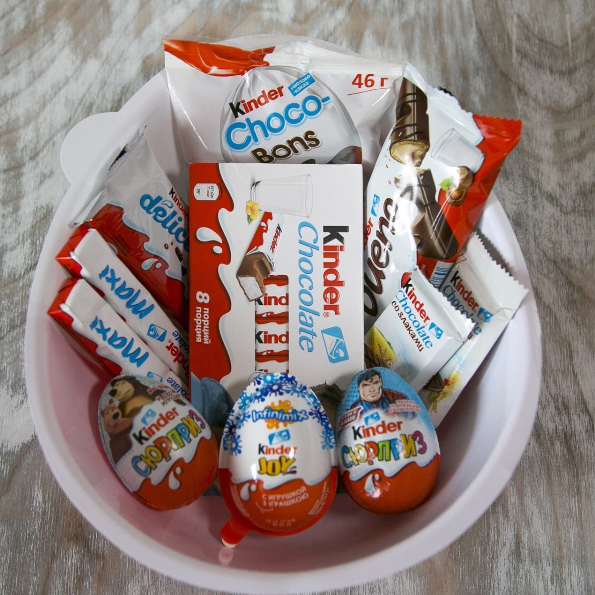 Подарок огромный Киндер сюрприз