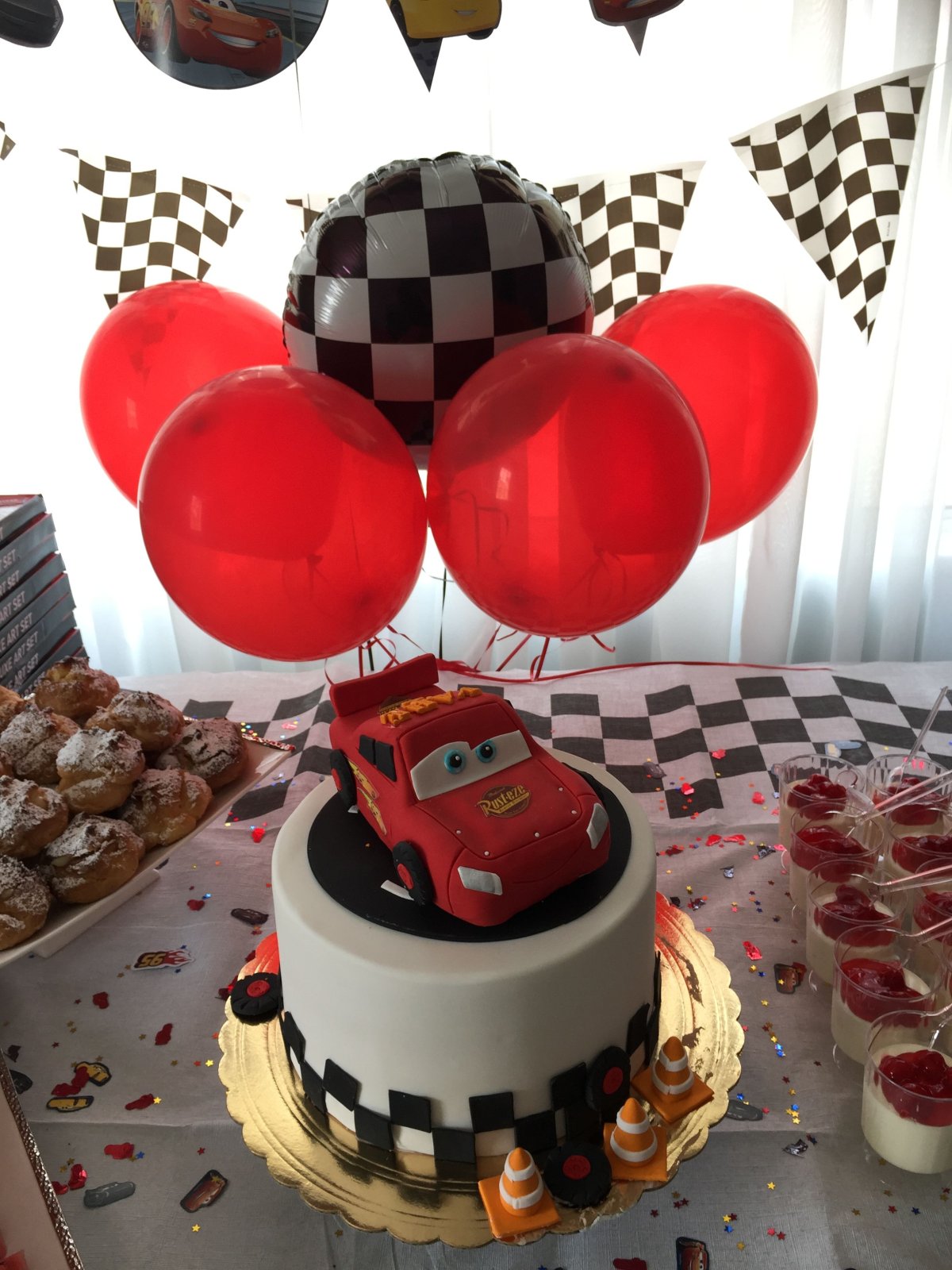 День рождения в стиле Тачки