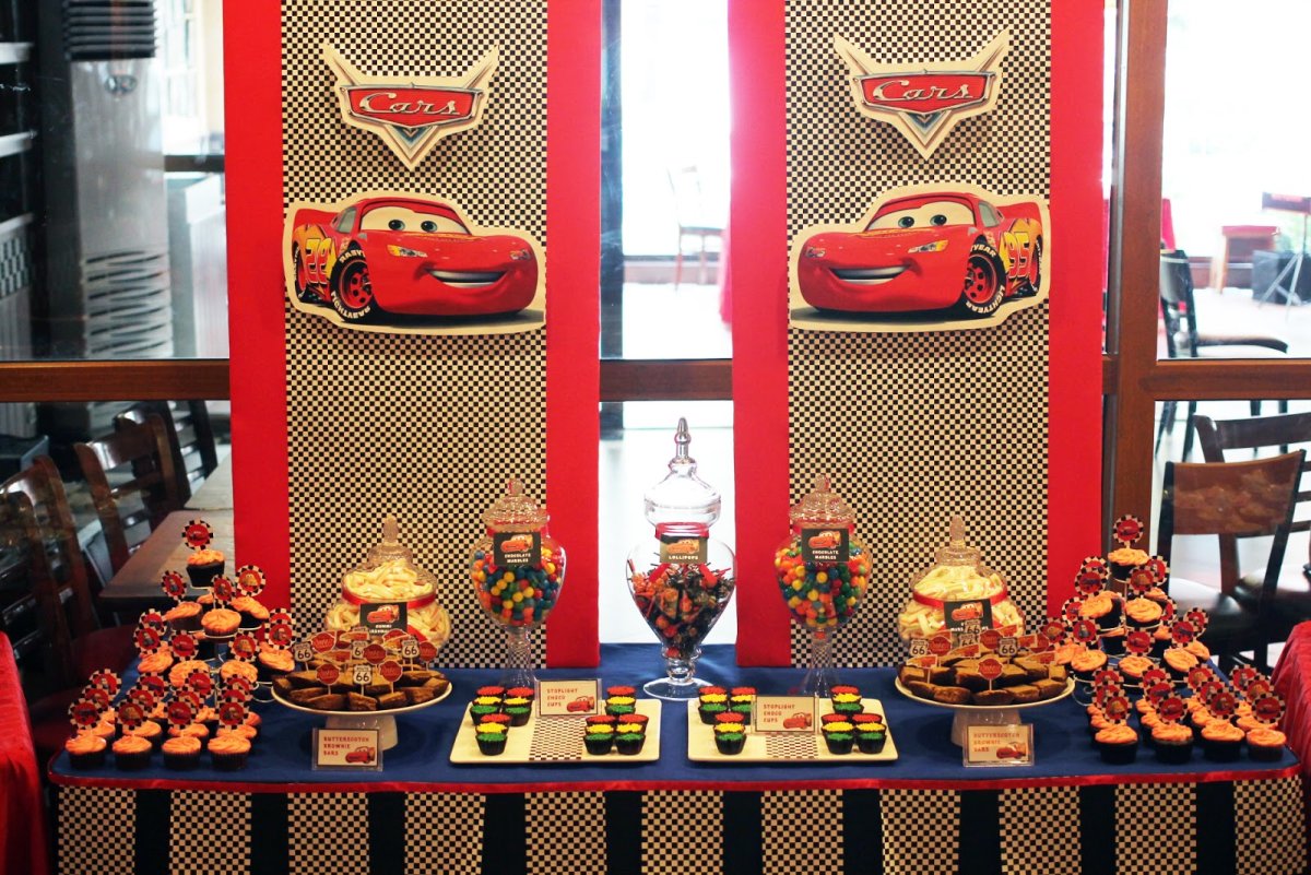 Машинка для фотозоны