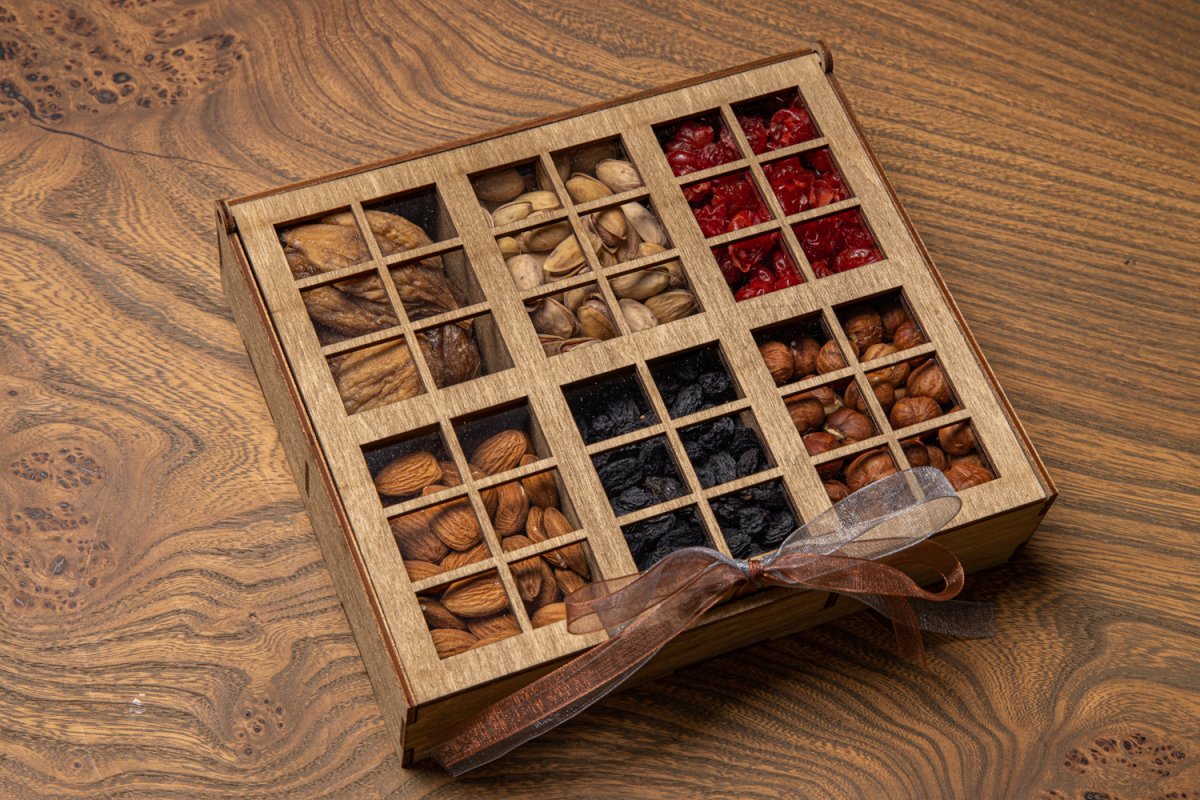 Новогодние коробки из фанеры