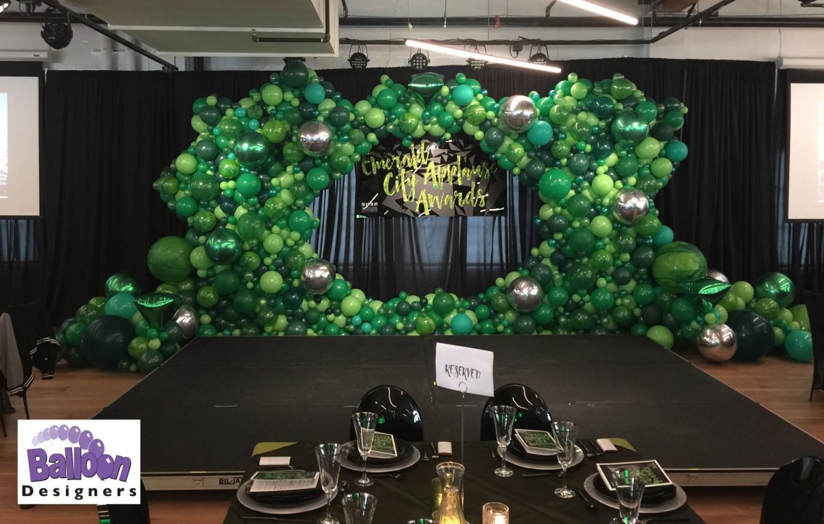 Фотозона из шаров