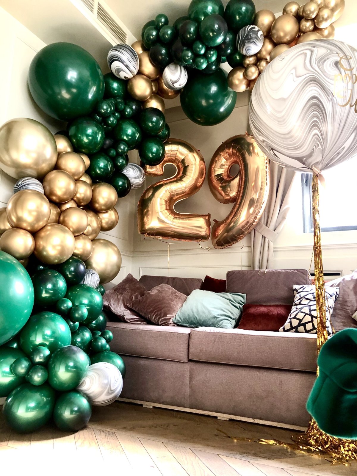 Фотозона на выпускной 9 класс