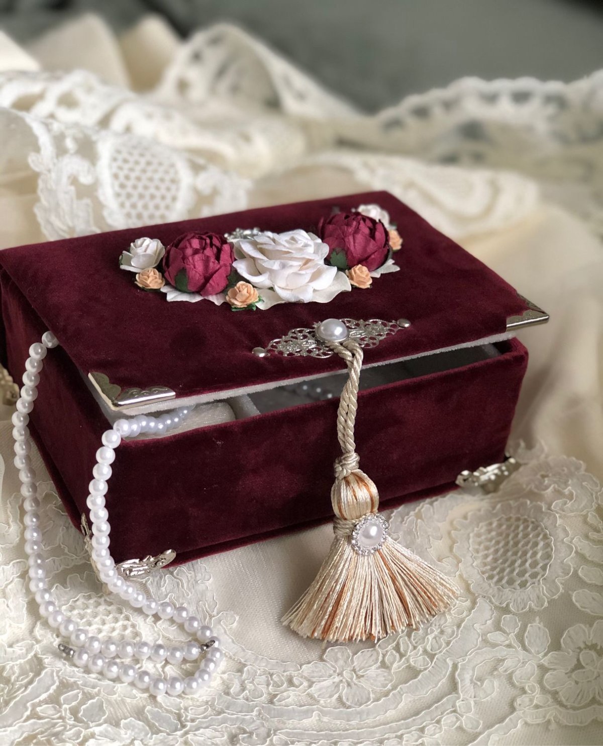 Подарочные бархатные коробки