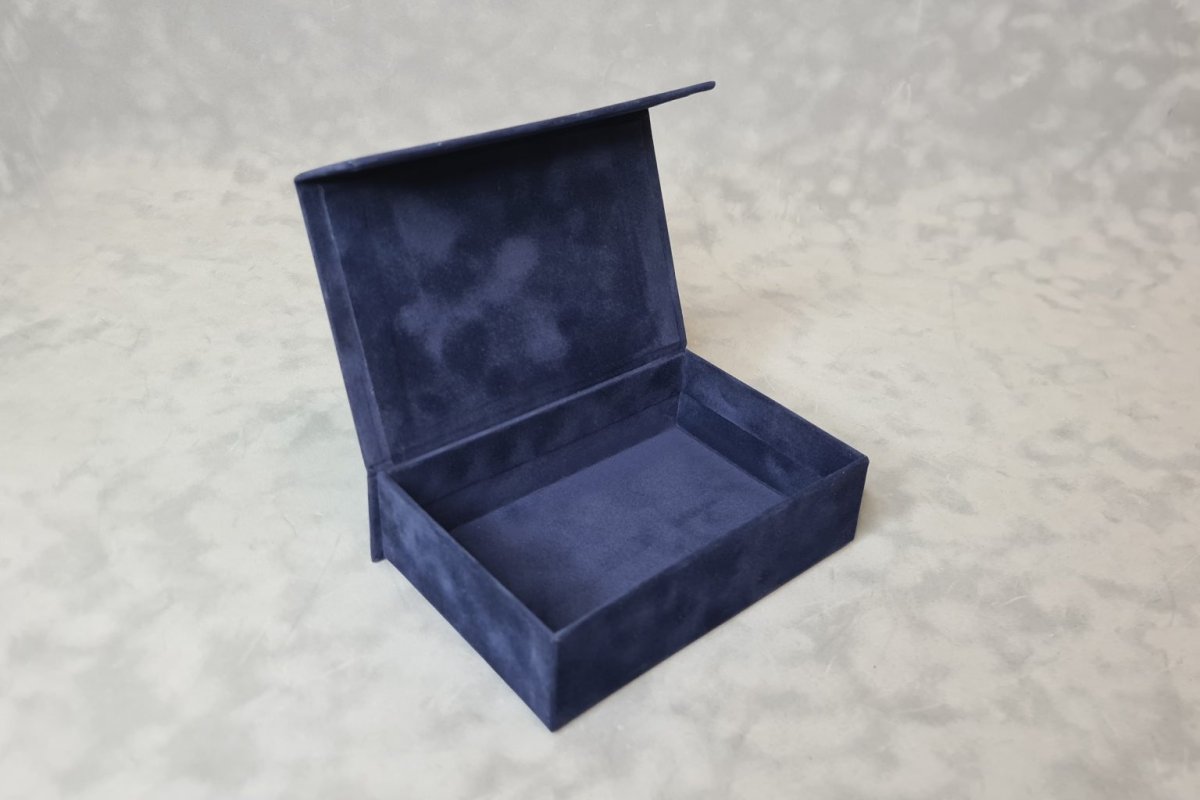 28х28х13 коробка