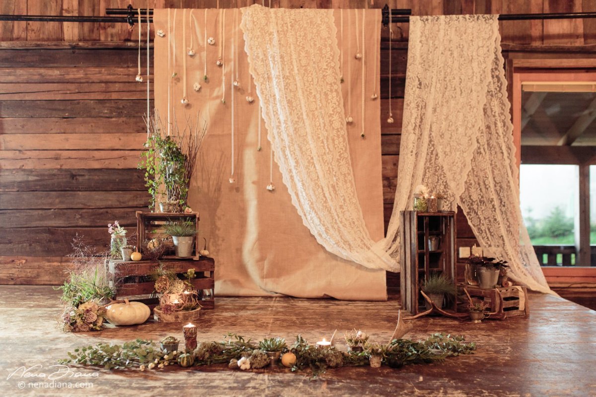 Фотозона с телегой