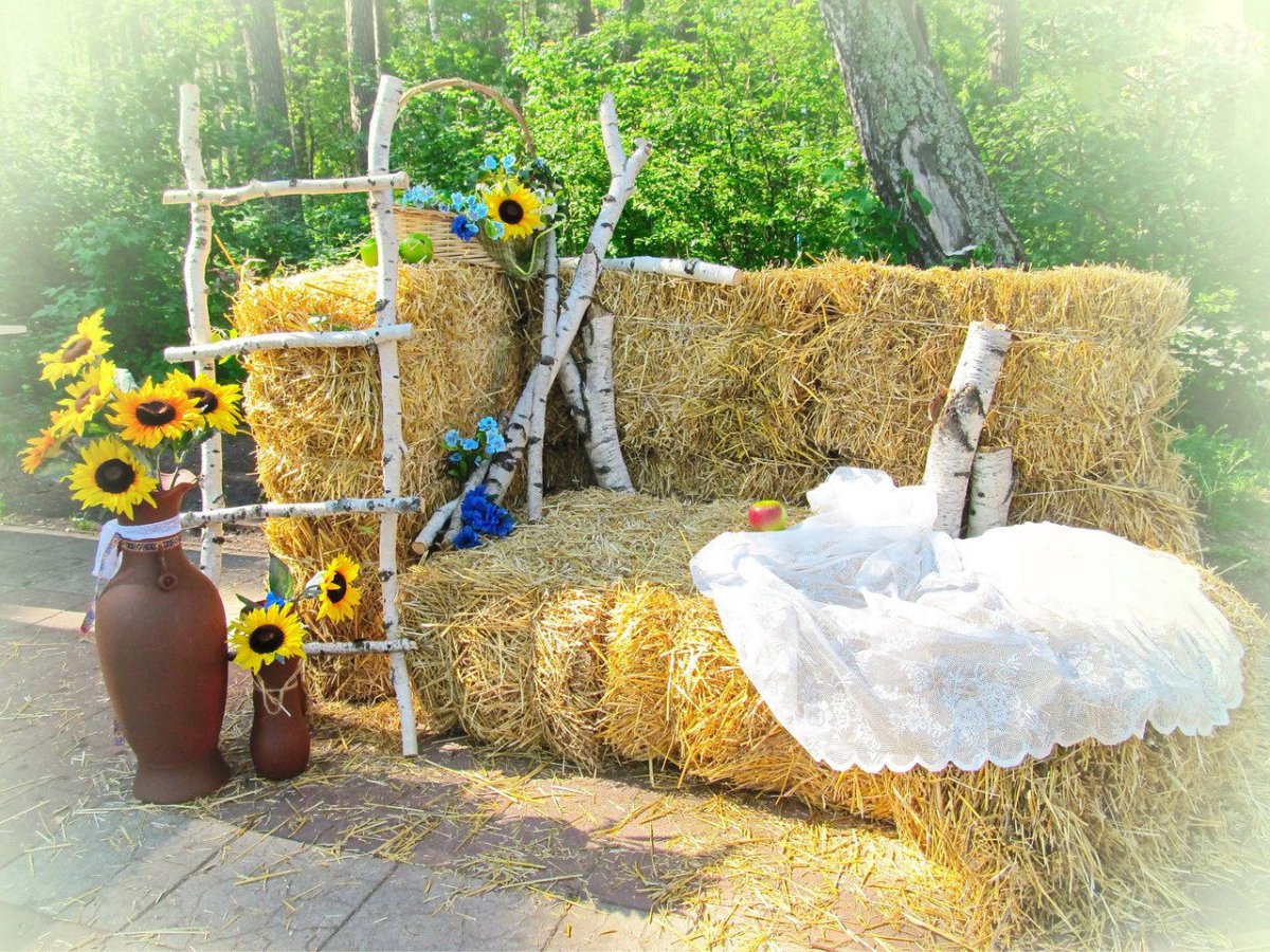 Лабиринт из тюков