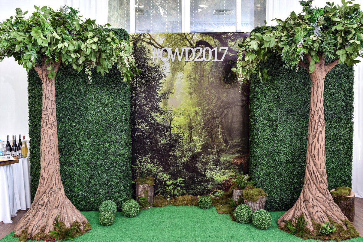 Дерево для фотозоны