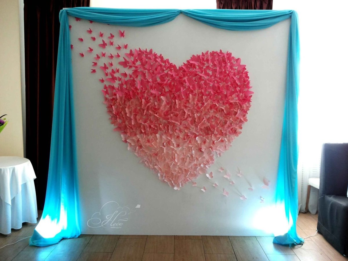 Фотозона из ватмана