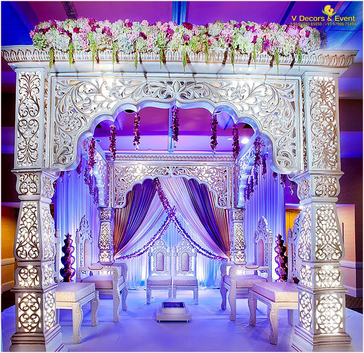 Фотозона в индийском стиле