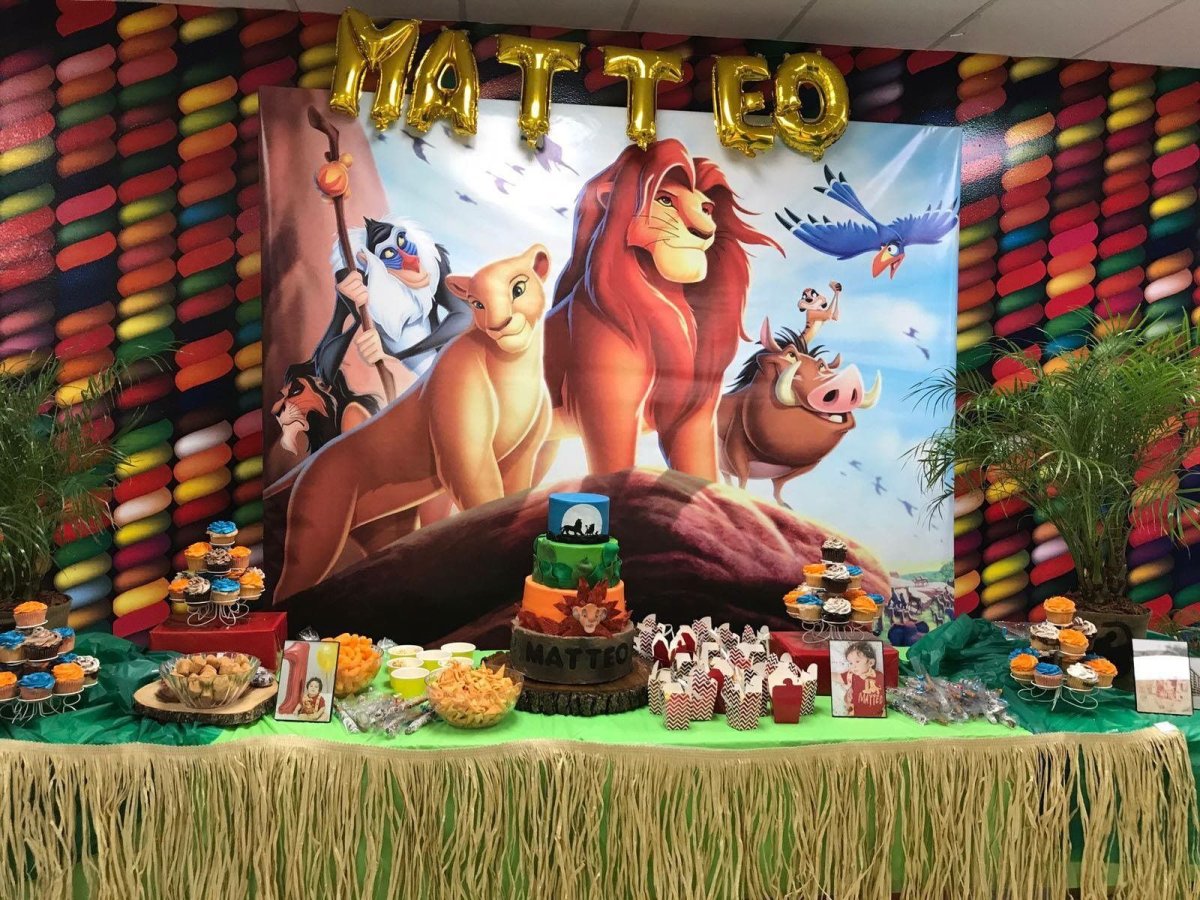 Кэнди бар Король Лев