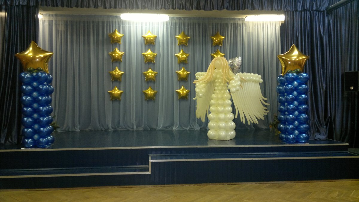 Фотозона в стиле космос