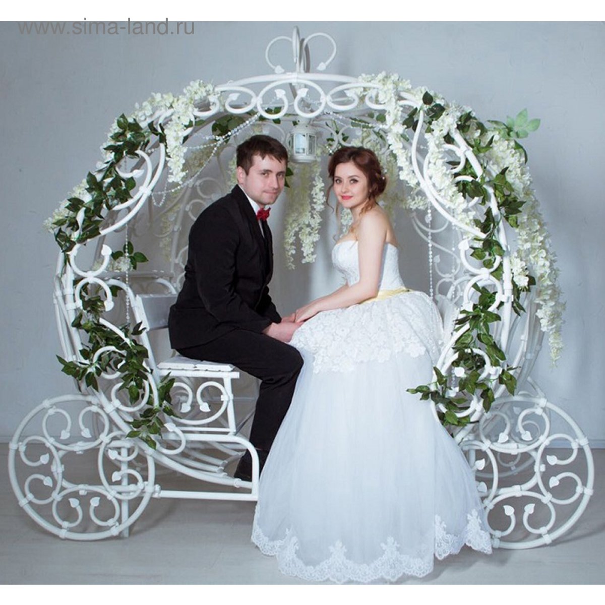 Карета для фотозоны