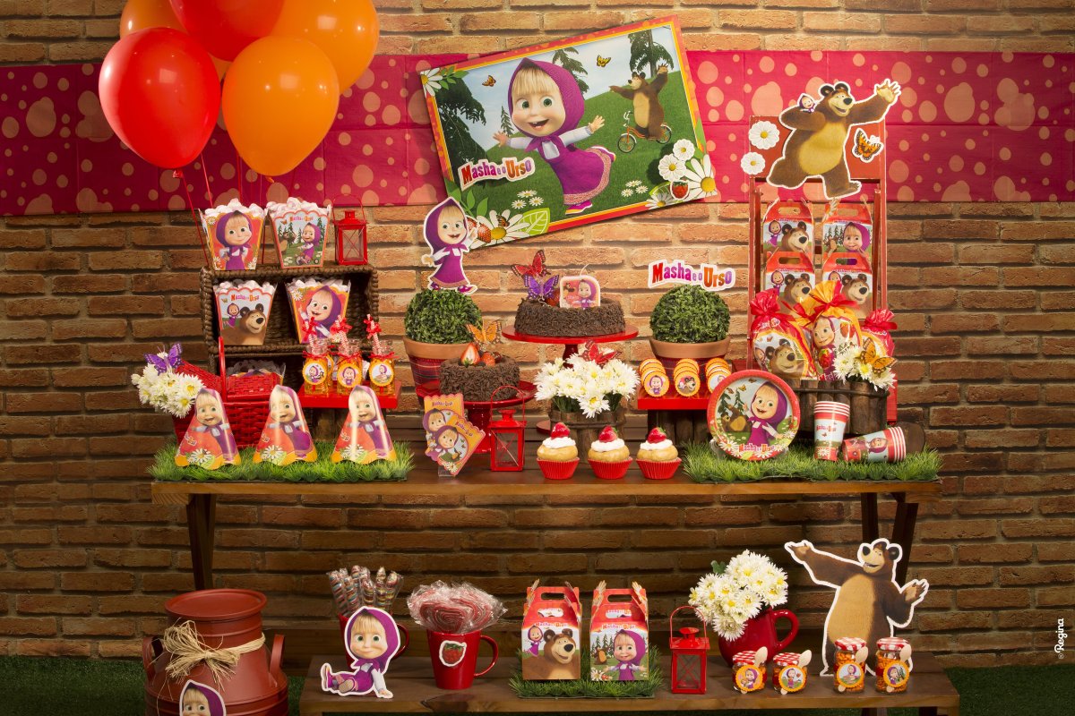Кенди бар в стиле Маша и медведь