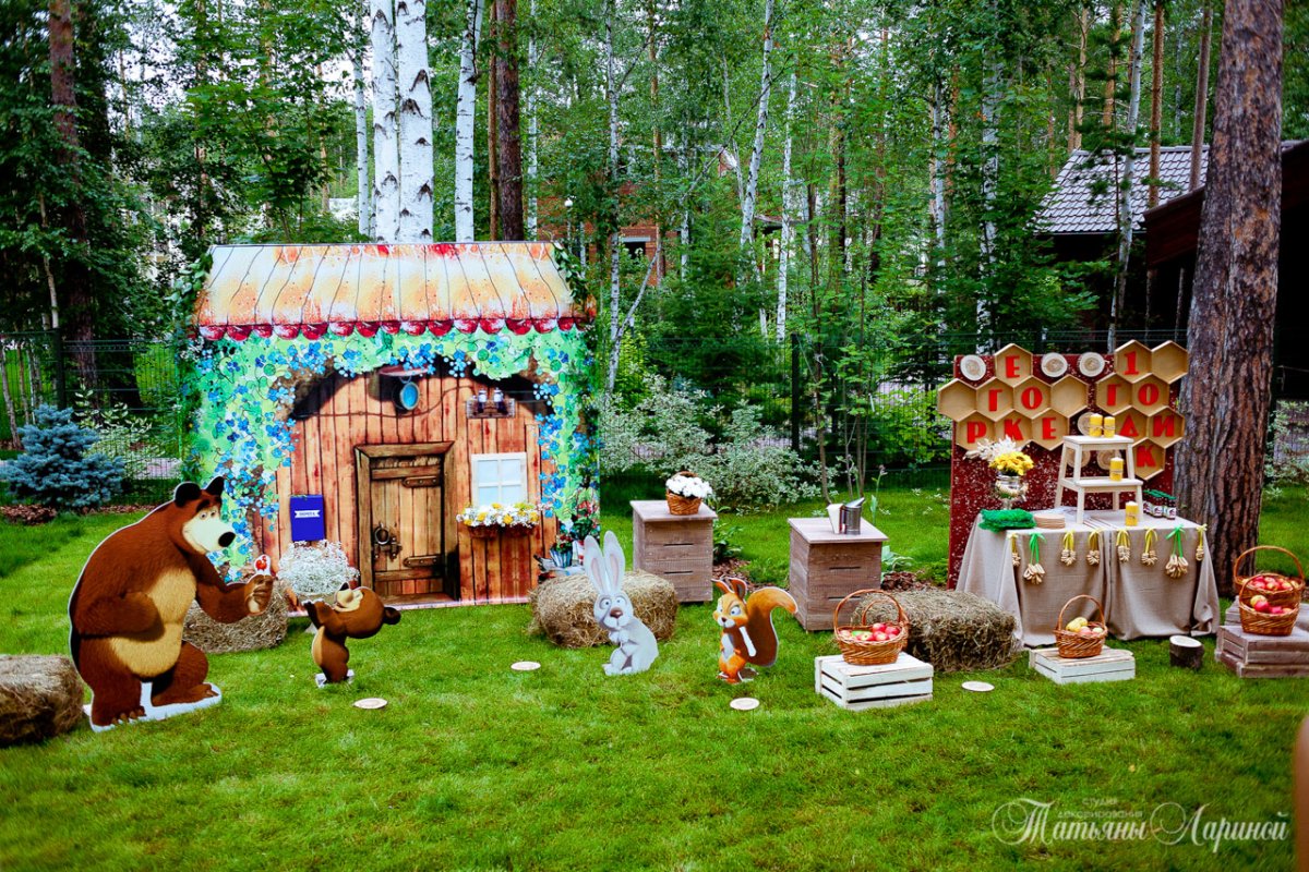 Кэнди бар Маша и медведь