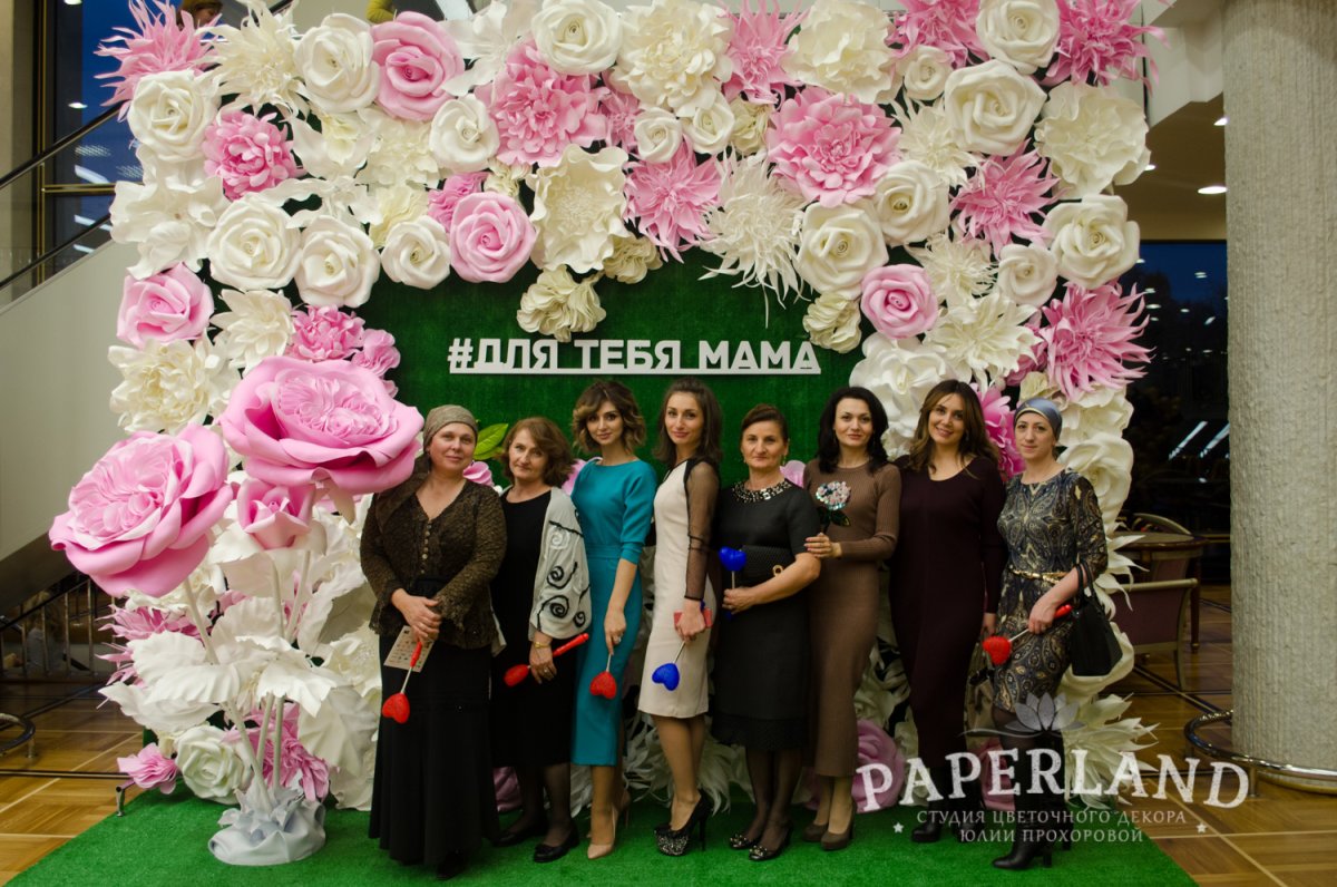 Фото зона к Дню матери в техникуме