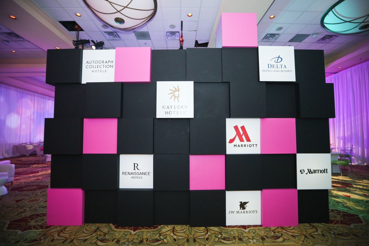 Необычные декорации для фотостудии