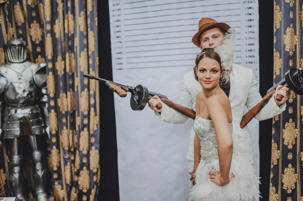 Фотозона гангстерская вечеринка