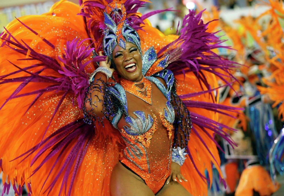 Бразильское шоу карнавал
