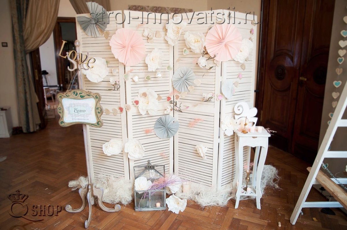 Фотозона из ширмы