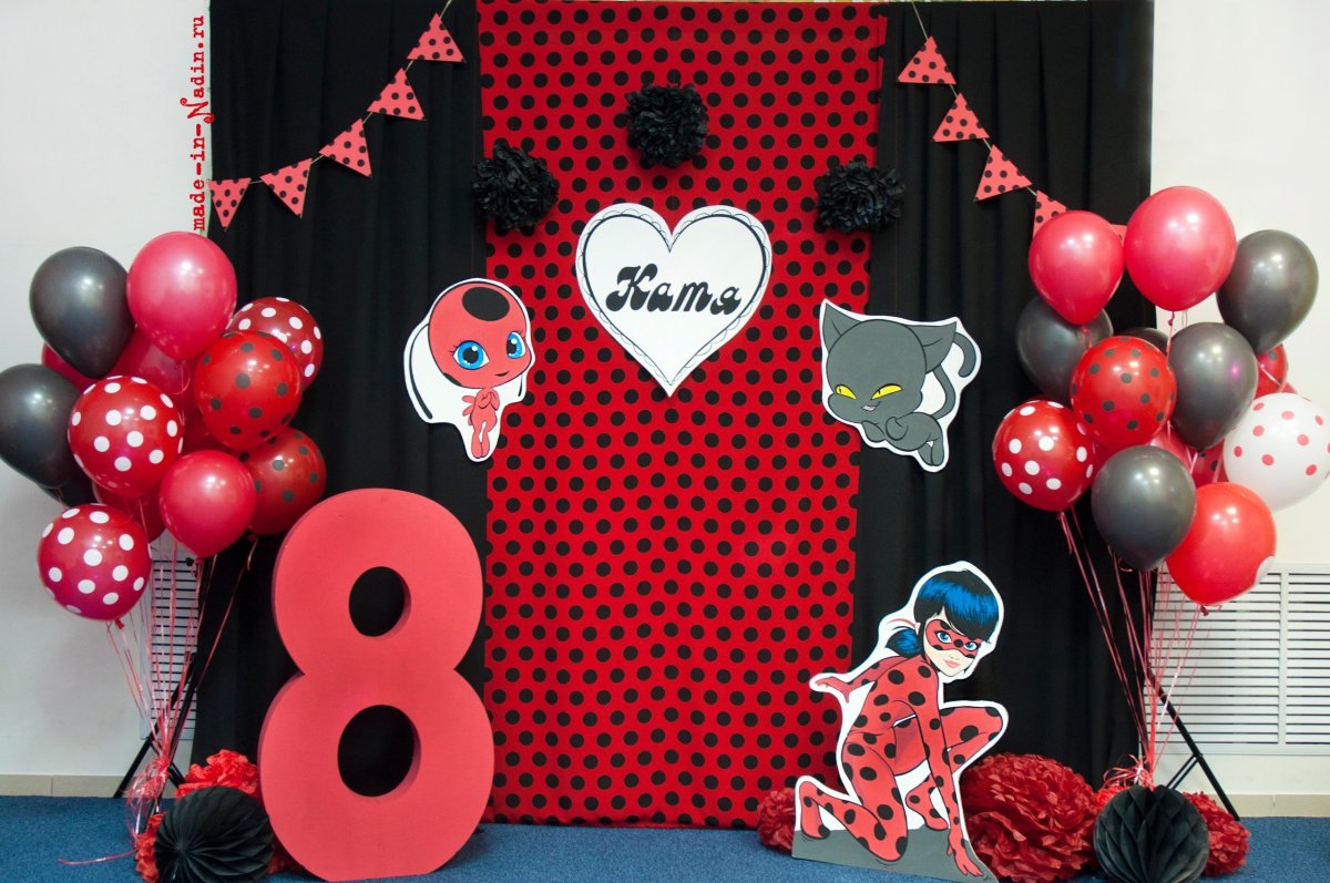 Фотозона из шаров