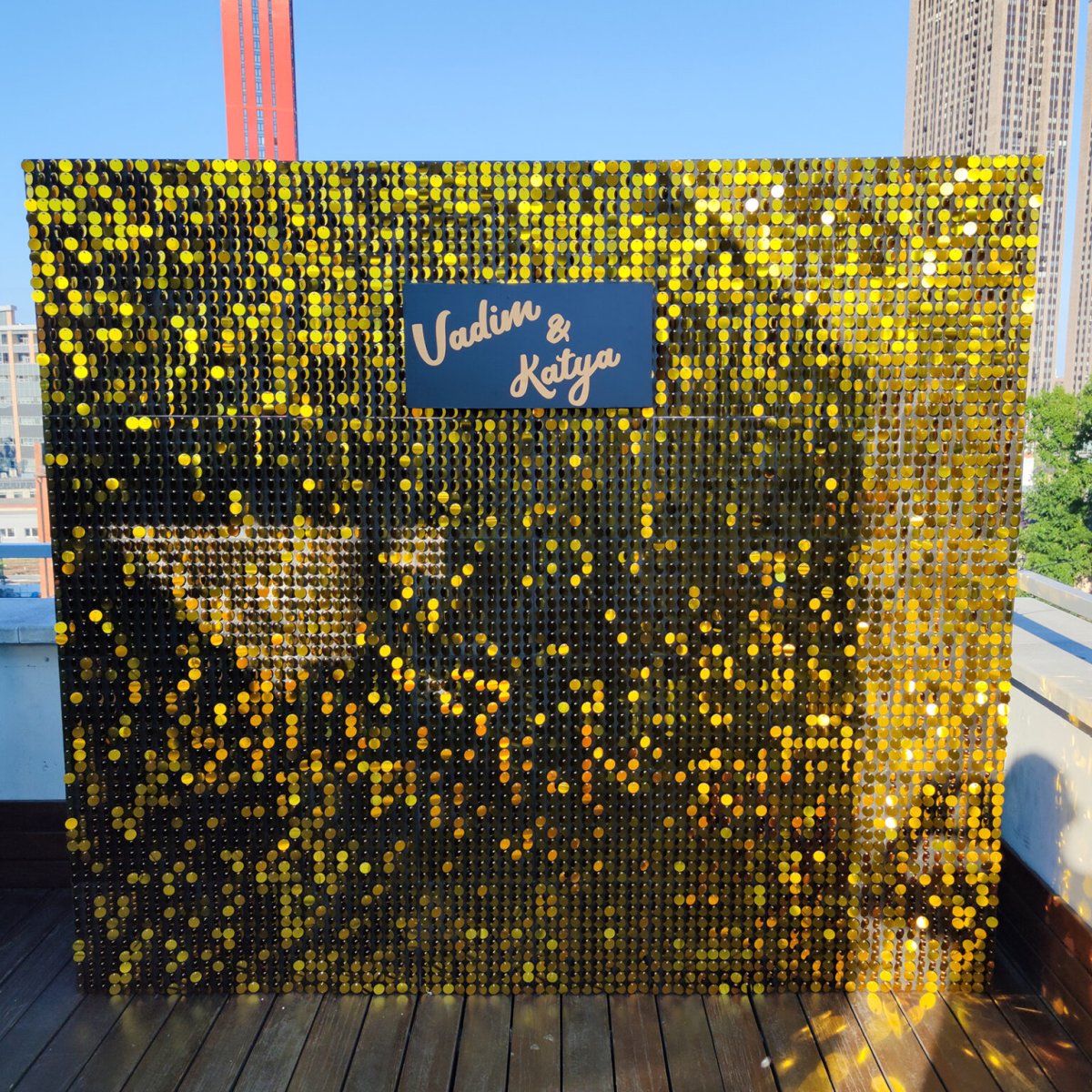 Фотозоны с пайетками