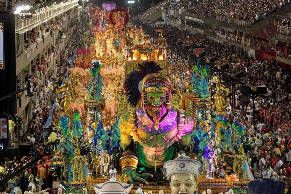 Армения на карнавале Бразилии