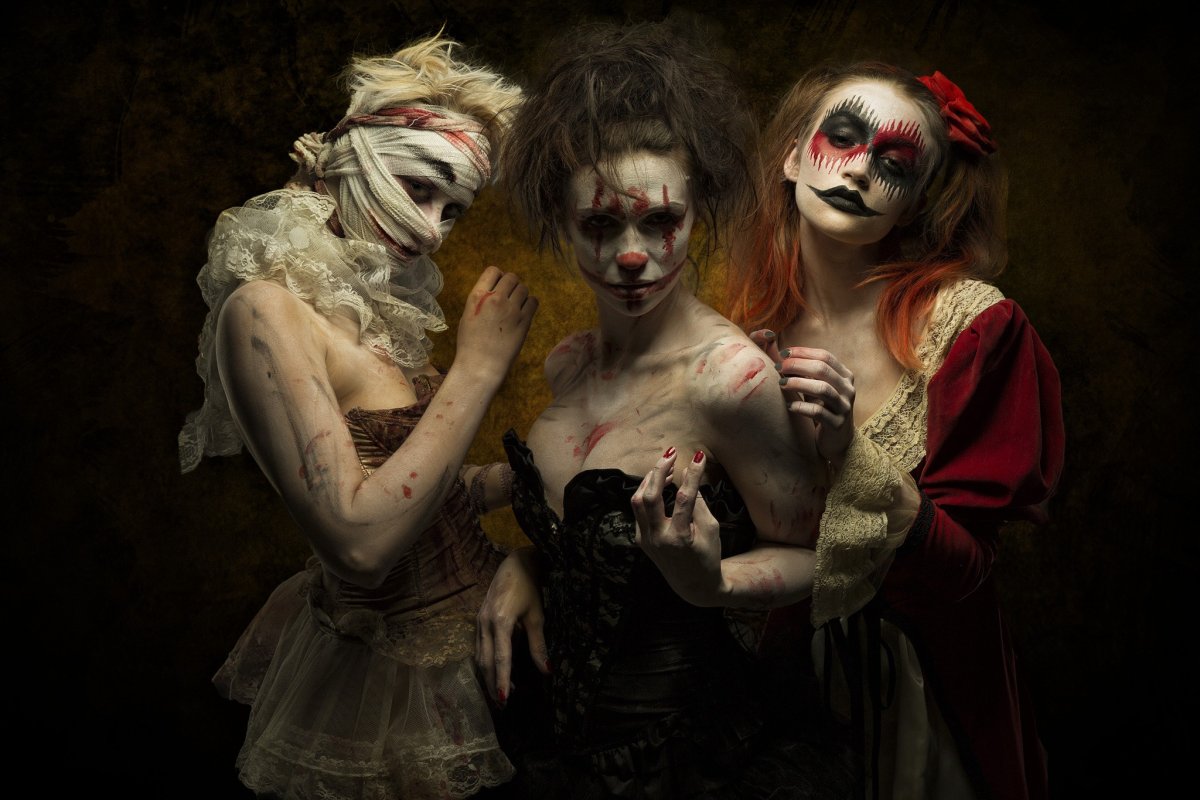 Мрачный карнавал