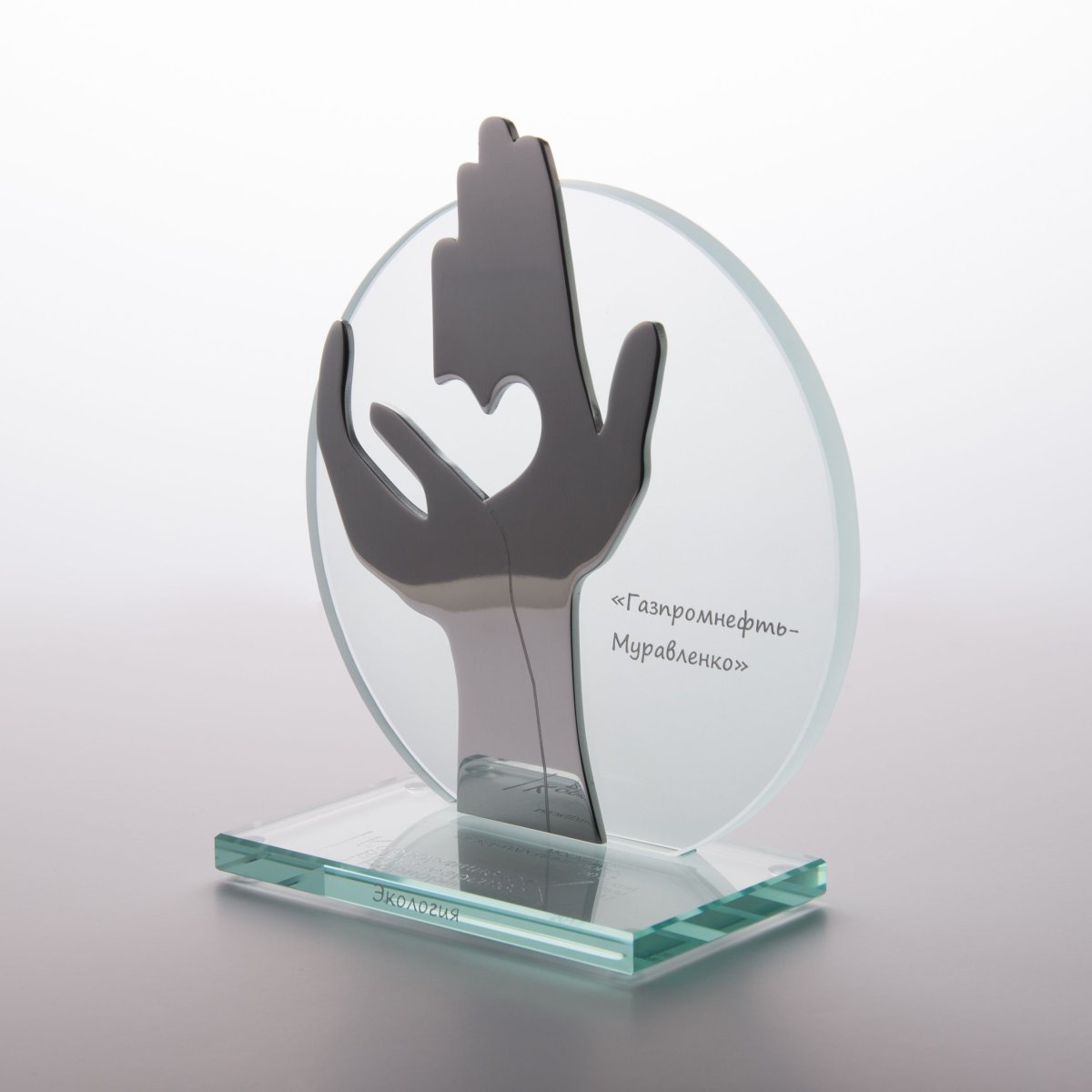 Изготовление сувениров Нефтяник с подсветкой