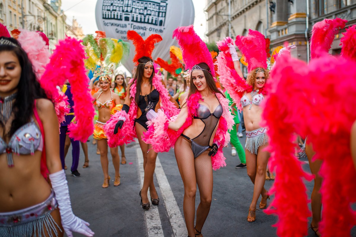 Карнавал в России