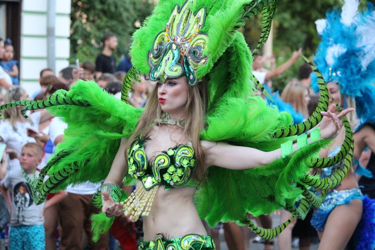 Новогодний карнавал в Бразилии