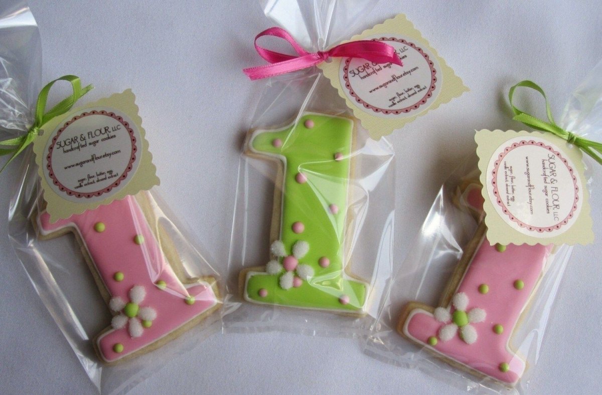 Сувениры от именинника гостям