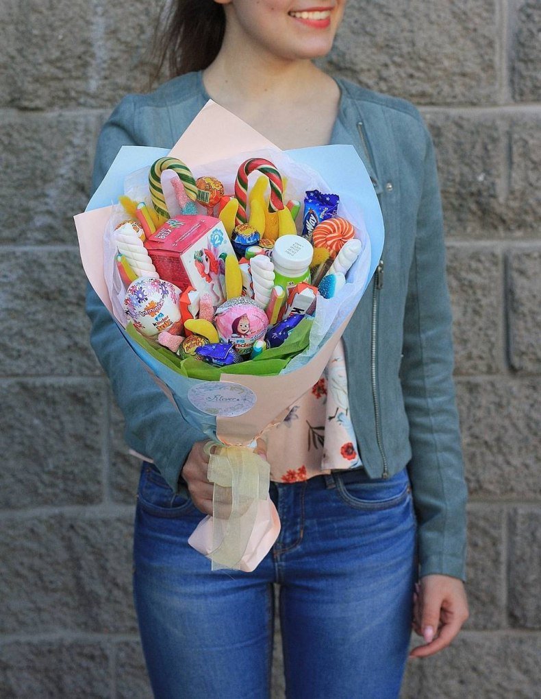 Прикольный подарок парню