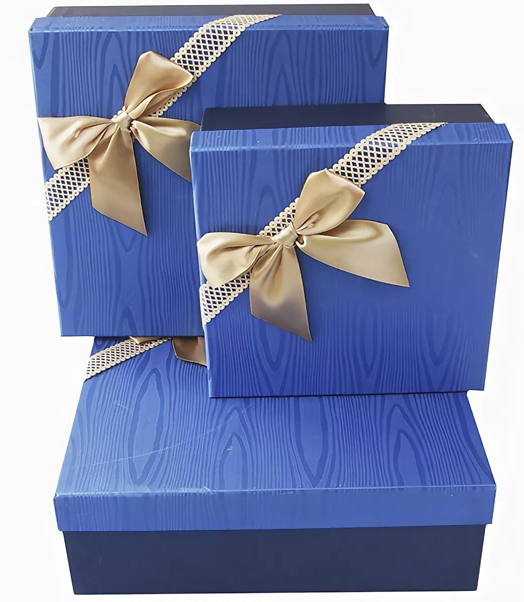 Коробок подарков. Подарочная коробочка. Красивые подарочные коробки. Упаковка подарочной коробки. Упакованные коробки для подарков.