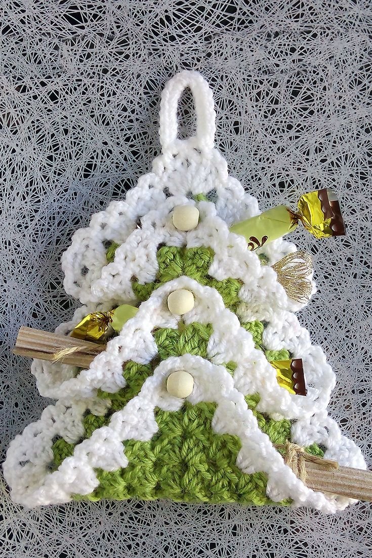 Вязаные сувениры к новому году