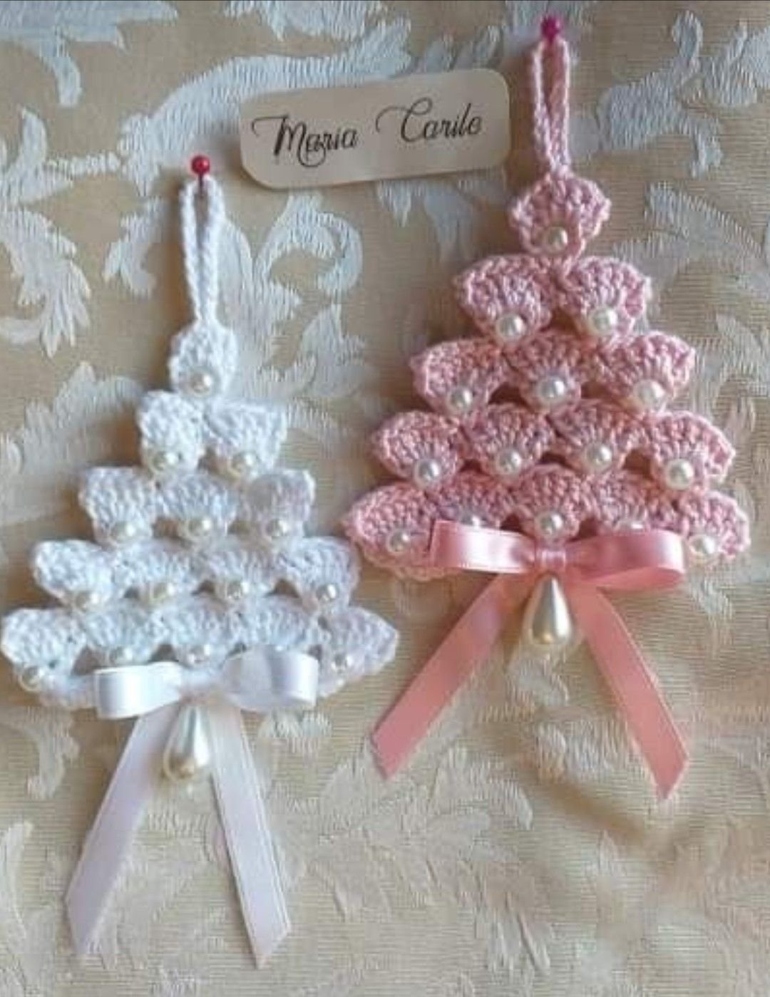 Вязаные изделия крючком в подарок