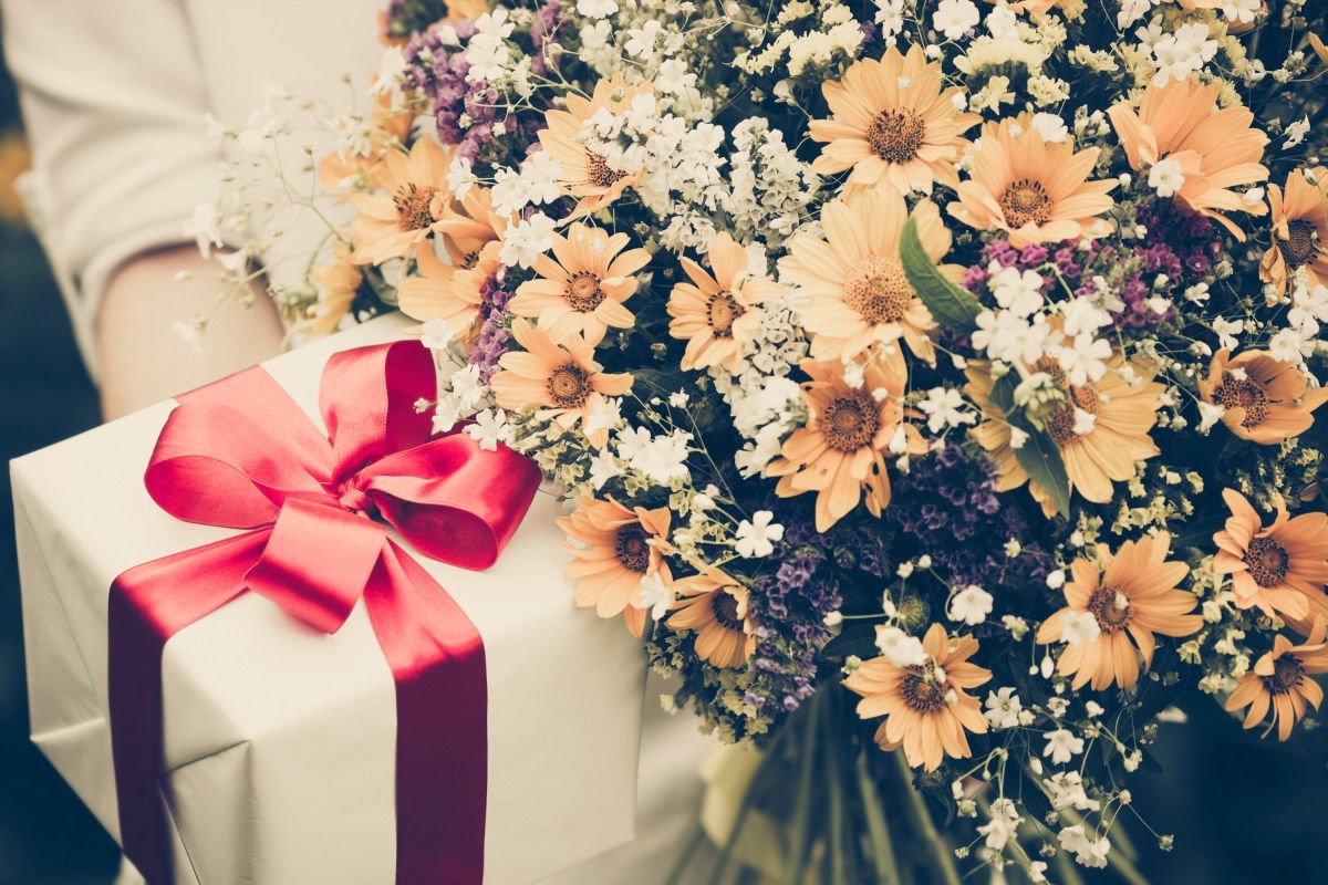 Цветы красивые подарочные