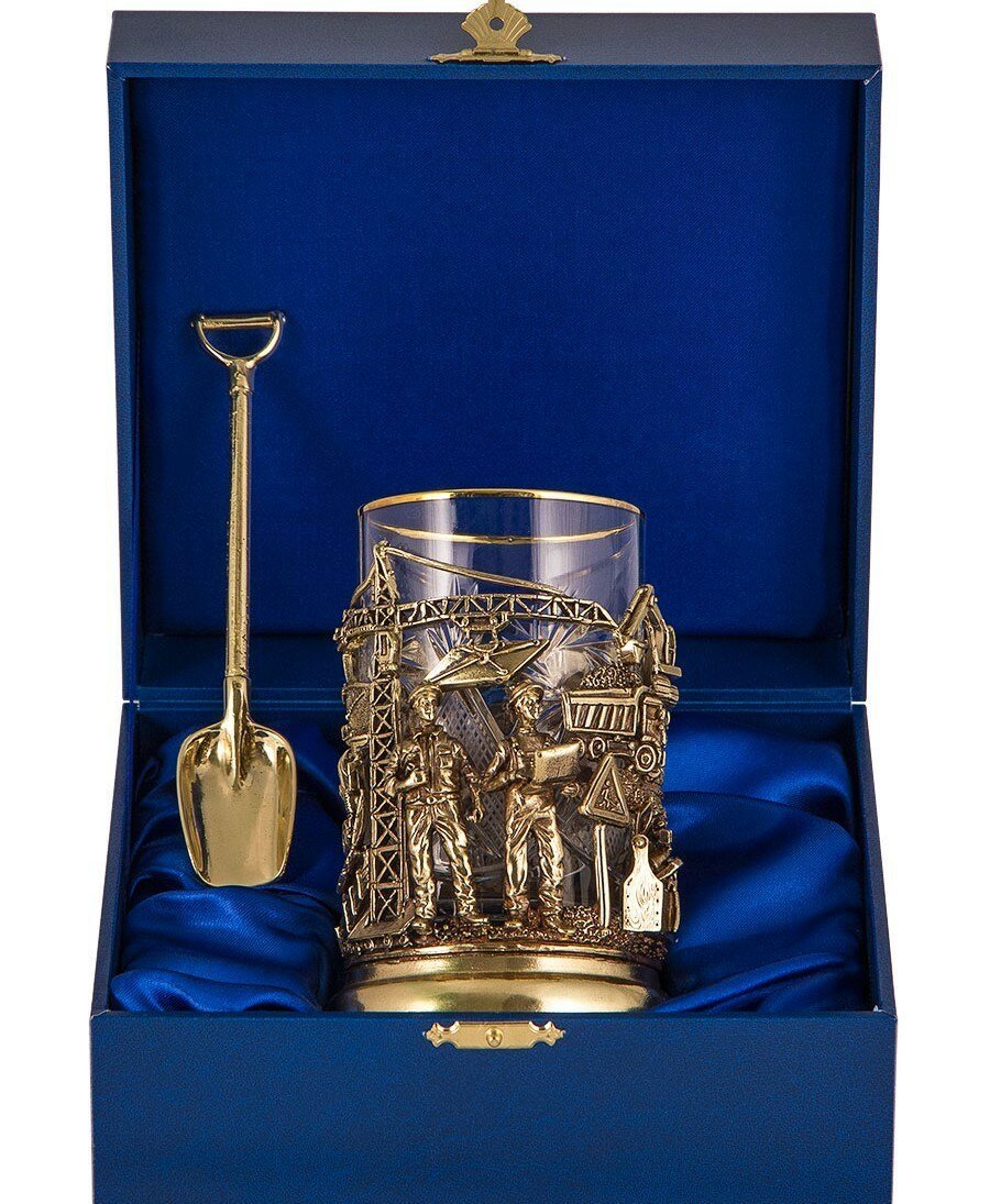 Подарок на день строителя мужчине