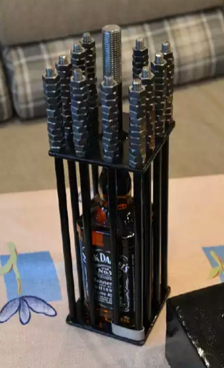 Оригинальные подарки с гайками