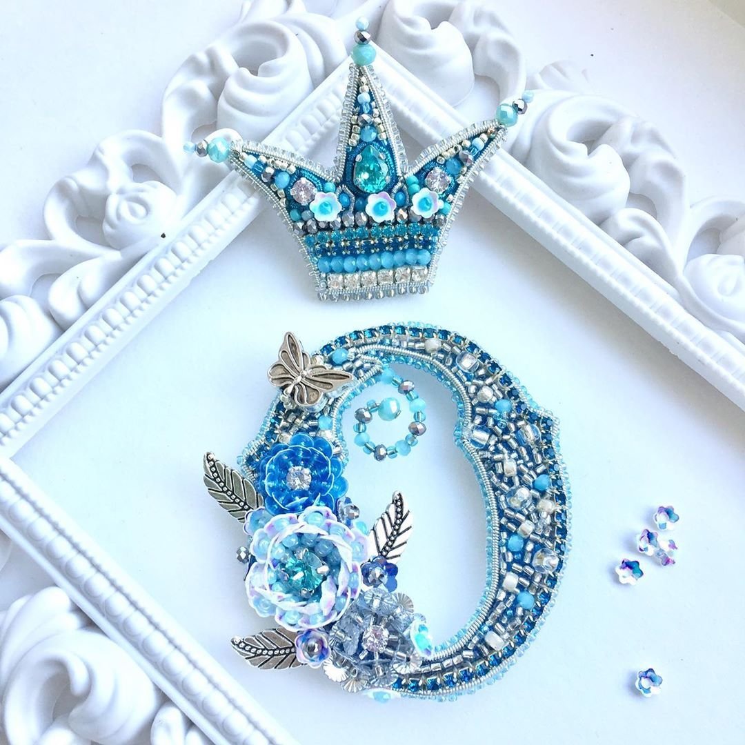 Чехол для телефона из бисера