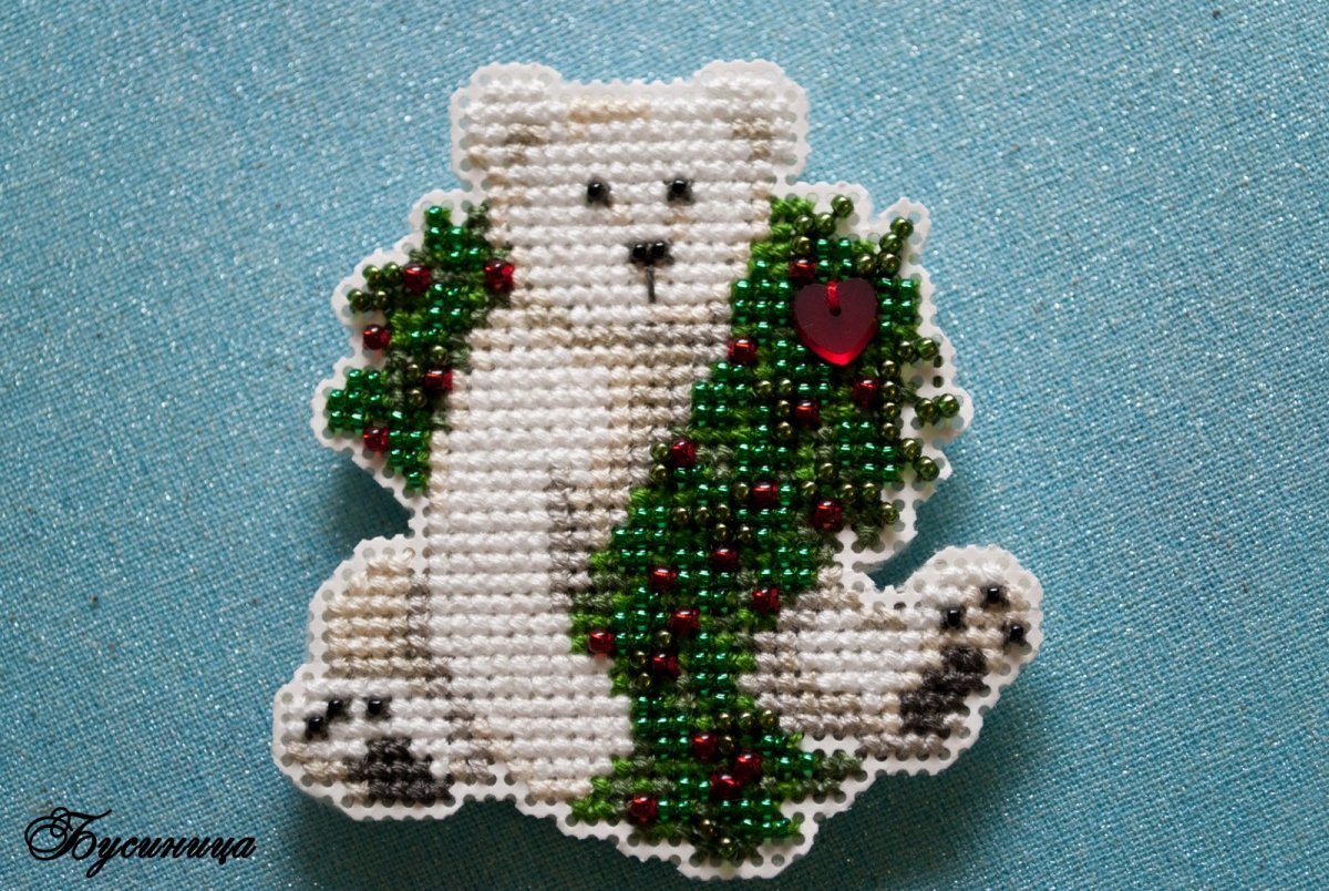 Брошь из бисера Планета