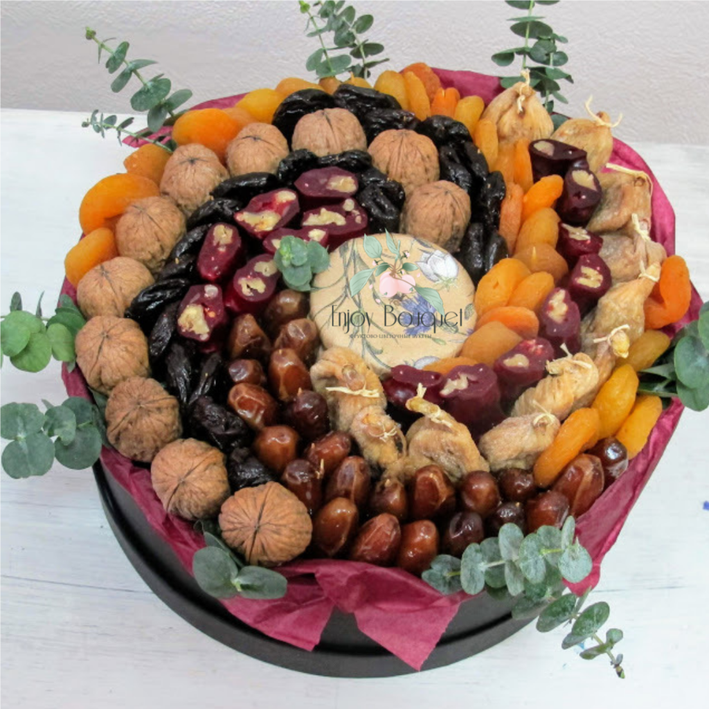 Набор из сухофруктов и орехов Москва