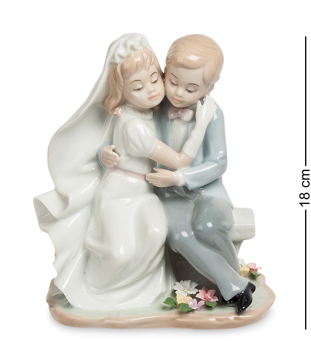 Статуэтка пара фигуристов