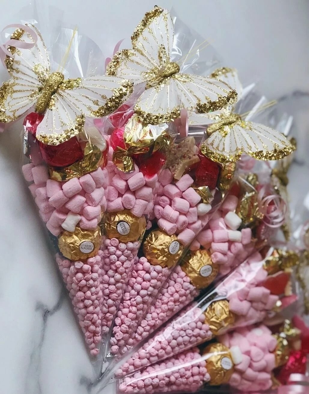 Сладкий подарок